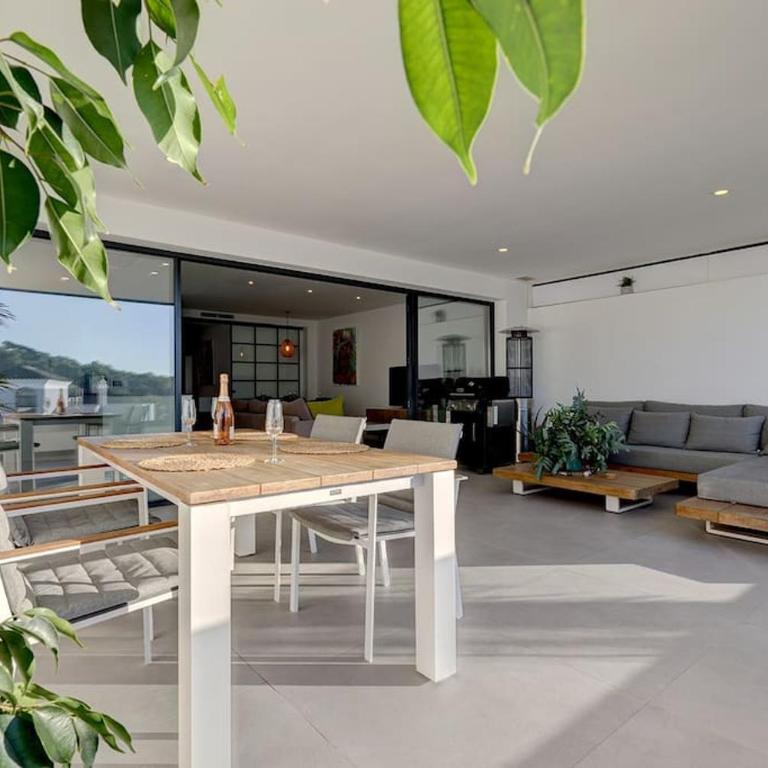 Elegant Two Bedroom Apartment at Estepona Hills! - Two-Bedroom Apartment - 17