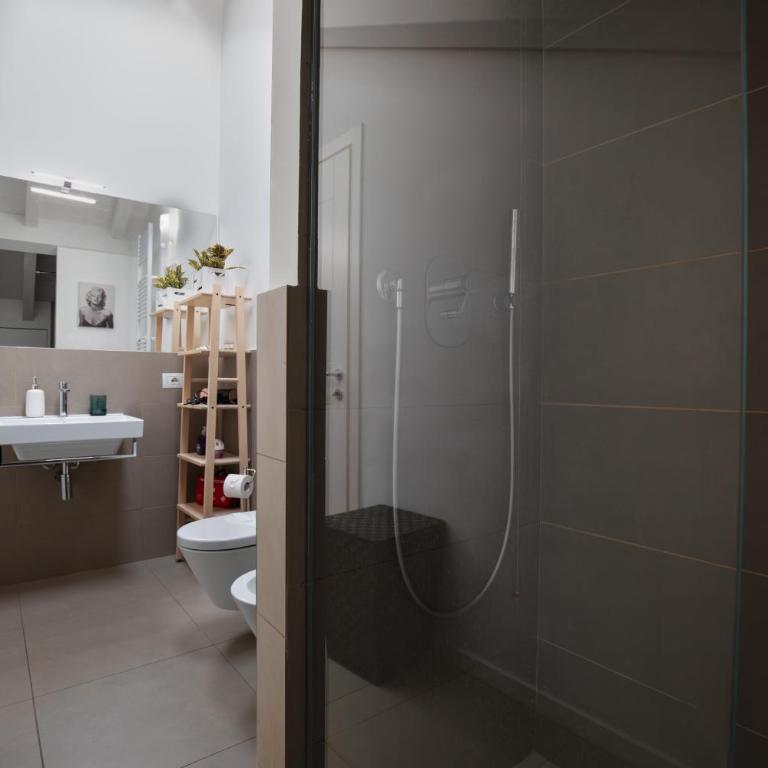 Milano Duomo-Central Station wifi-Netflix - subway 5 min - central area - Appartamento - 25