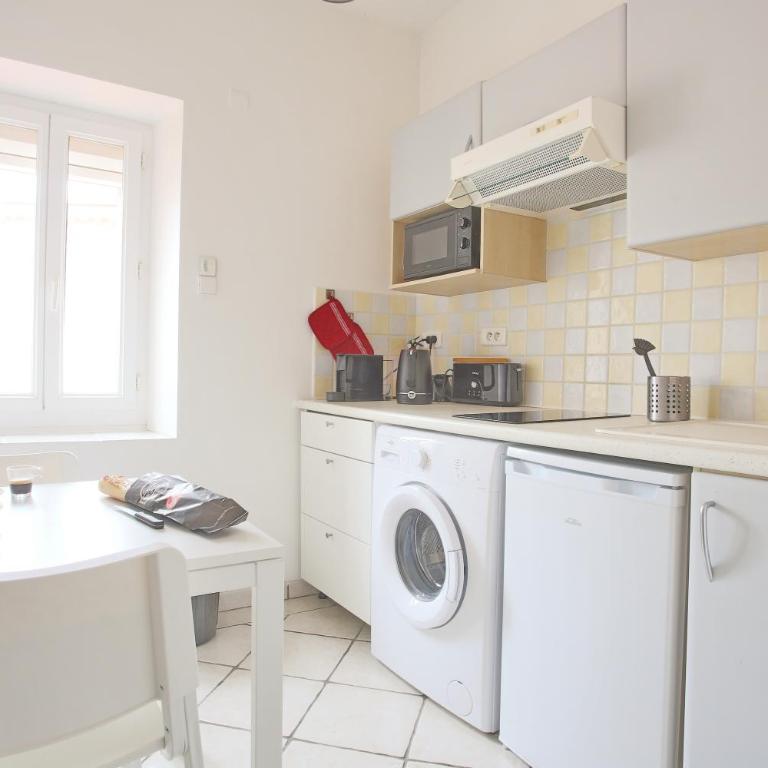 Le Refuge Mistralien - free Parking - WiFi - Cuisine - Apartamento de 1 dormitorio - 9