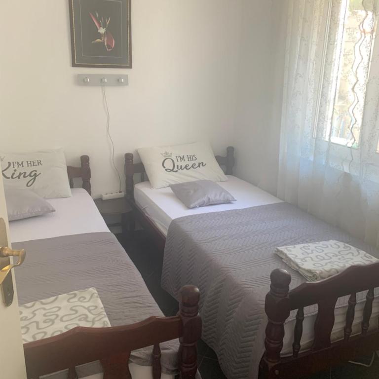 Apartments Ljiljana - Two-Bedroom Apartment with Balcony and Sea View - 25
