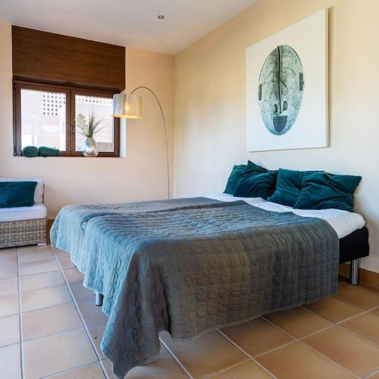 3BR Penthouse with Private Pool - Apartment - 4