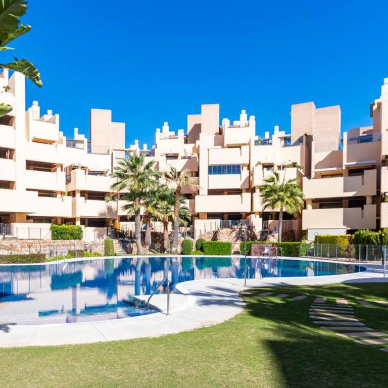 3BR Penthouse with Private Pool - Apartment - 14