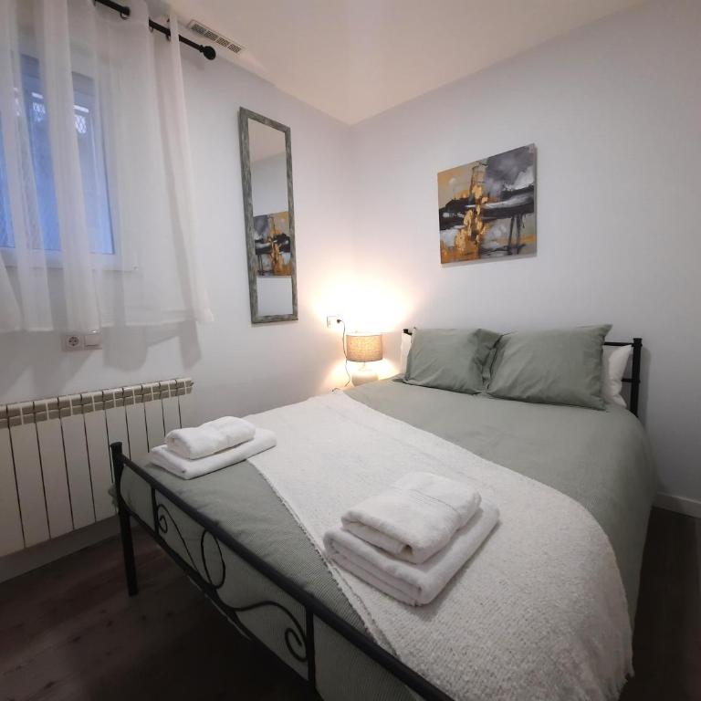 Aeropuerto - ifema - Wanda - Plenilunio - Three-Bedroom Apartment - 24