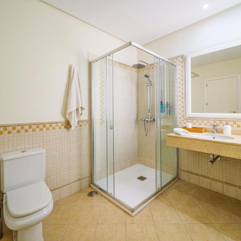 Villa Almudena by Villa Plus - Villa - 13
