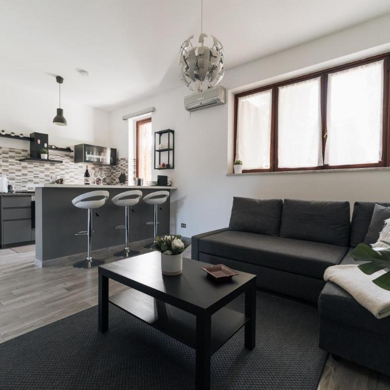 Grey's Apartment - One-Bedroom House - 4