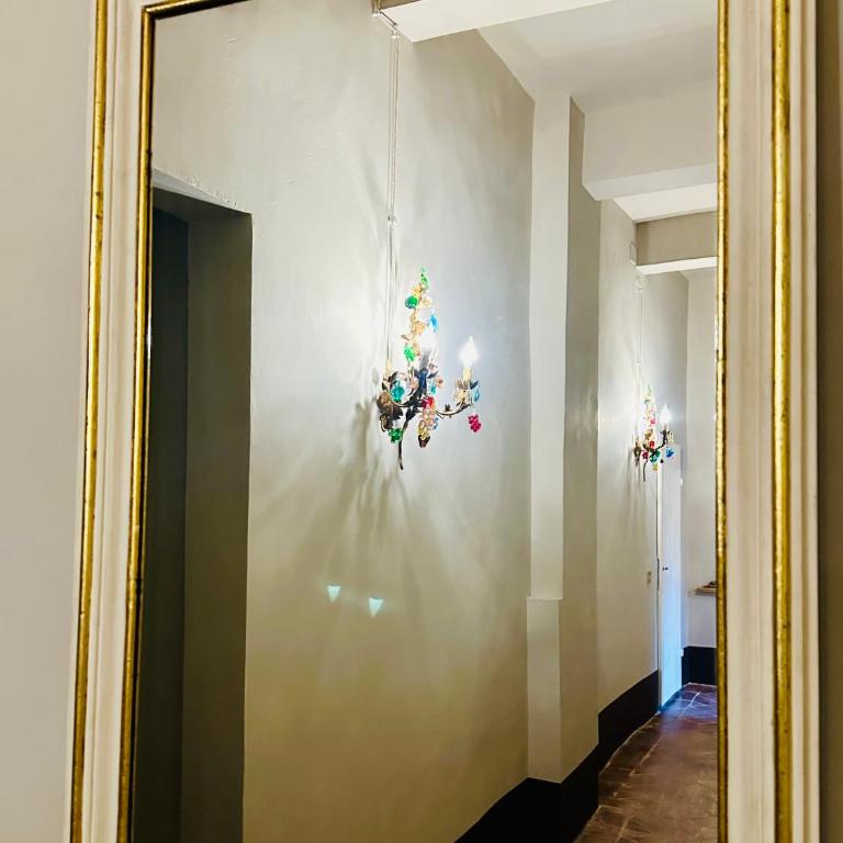 Domus An- Two Bedrooms Apartment -Antique and Historical Home - Two-Bedroom Apartment - 29