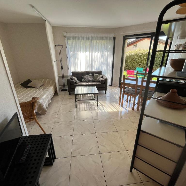 Charmant T1 bis à Arcachon, 300m Plage de Pereire, Terrasse et Jardinet - FR-1-319-59 - Studio - 5