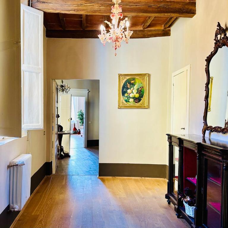 Domus An- Two Bedrooms Apartment -Antique and Historical Home - Two-Bedroom Apartment - 20
