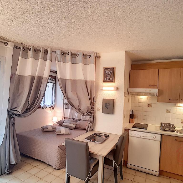 Appartement Lamalou 1er étage, animaux admis, proche centre et thermes - FR-1-451-100 - Estudio - 1