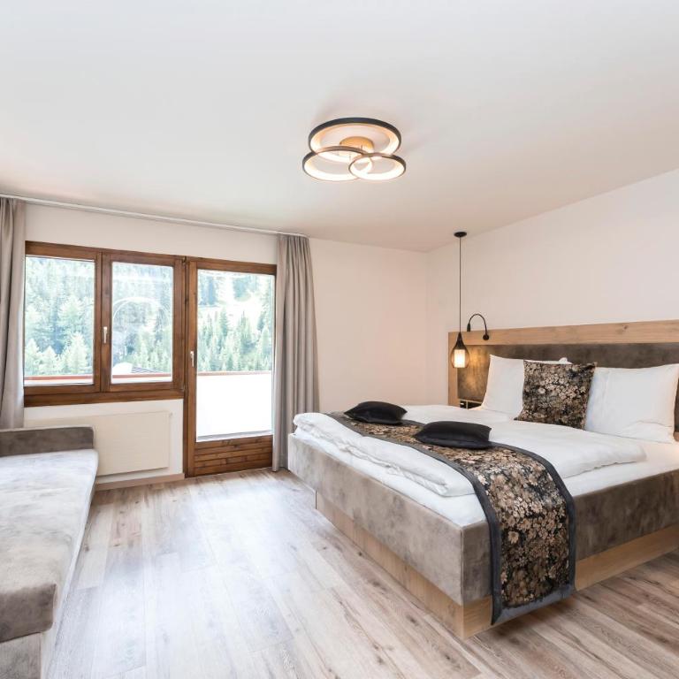 Hotel Romantica - Doppelzimmer mit Balkon - 1