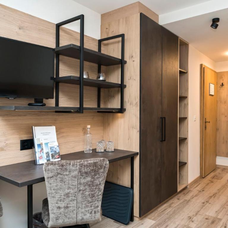 Hotel Romantica - Doppelzimmer mit Balkon - 7
