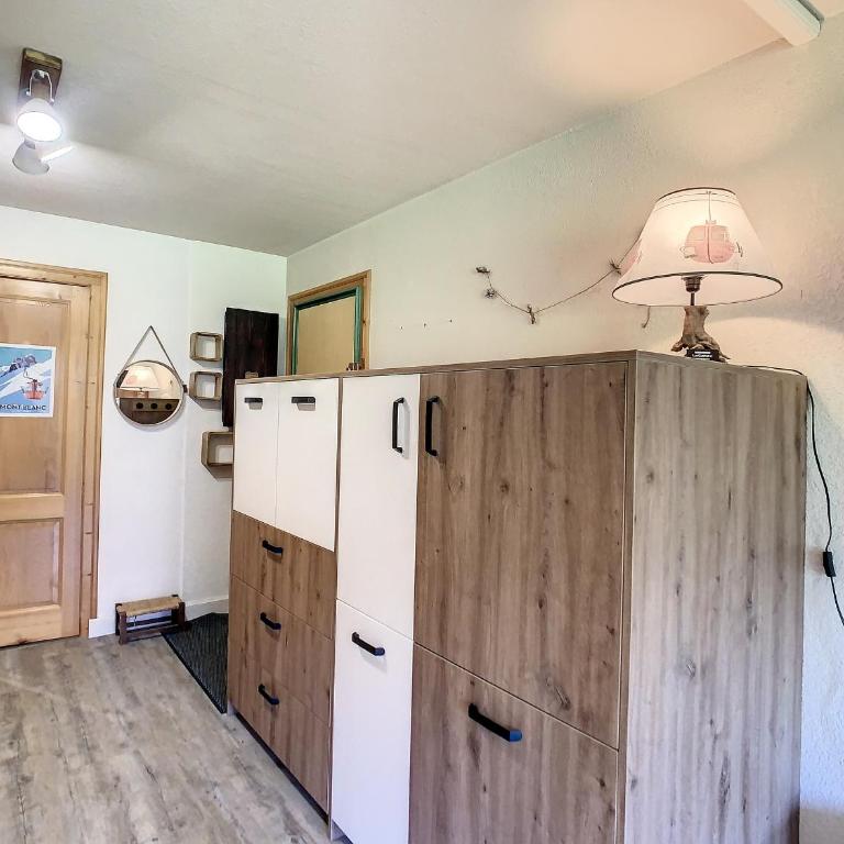 Charmant 2P à Combloux avec terrasse, parking et casier à ski - FR-1-560-101 - Appartement - 5