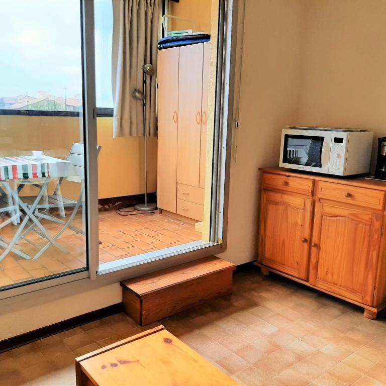 Studio idéal proche plage et port, 3 pers - FR-1-239-930 - One-Bedroom Apartment - 11