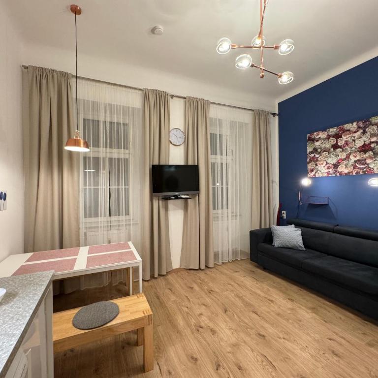 Urban by BestChoice - FREE Parking - Self Check-in - Apartment - 5