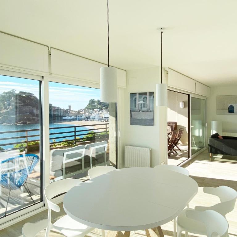 Magnificent apartment at the sea front of Tossa de Mar - Apartamento - 10