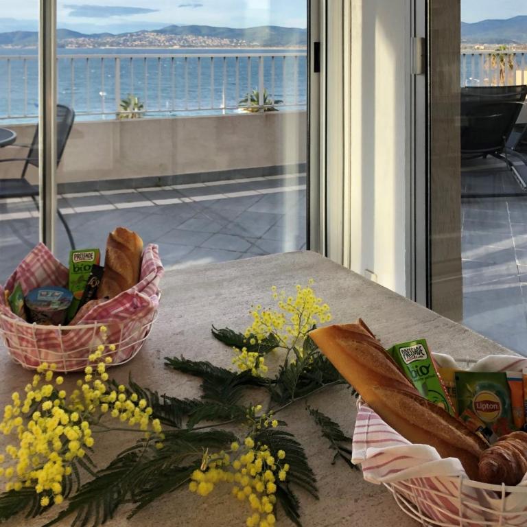 Appartement 2P avec Balcon, Clim, à 50m de la Plage et Centre-ville, WiFi et Parking Disponibles - FR-1-466A-3 - Appartement (4 Adultes) - 9