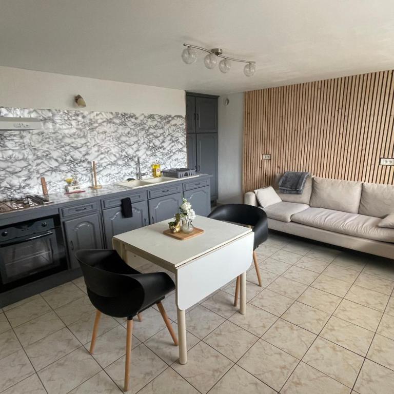Appartement avec petit jardin - Apartment mit 1 Schlafzimmer - 1
