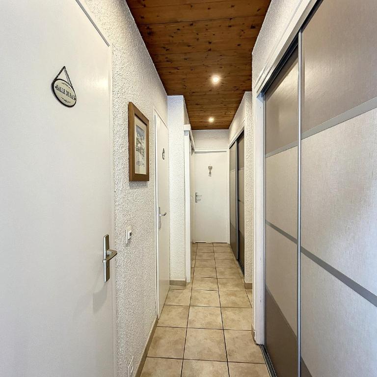 Bel Apt au Centre de Combloux avec Jardin, Balcon, Wifi et Parking à 300m des Commerces - Appartement 2 Chambres - 6