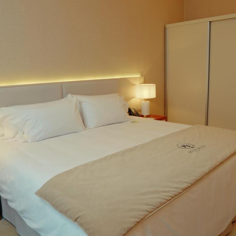HT Hotel Deluxe Resort & SPA - Habitación con cama extragrande. - 3
