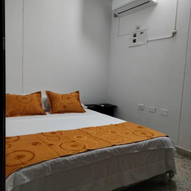 Apartamento Edificio Mar Azul - Rodadero - Two-Bedroom Apartment - 11