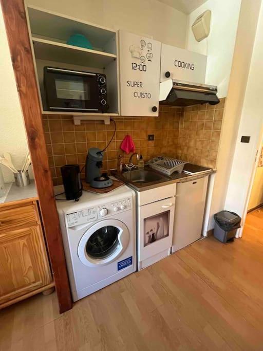 Charmant studio à Font-Romeu avec place de parking - Appartement 1 Chambre - 12