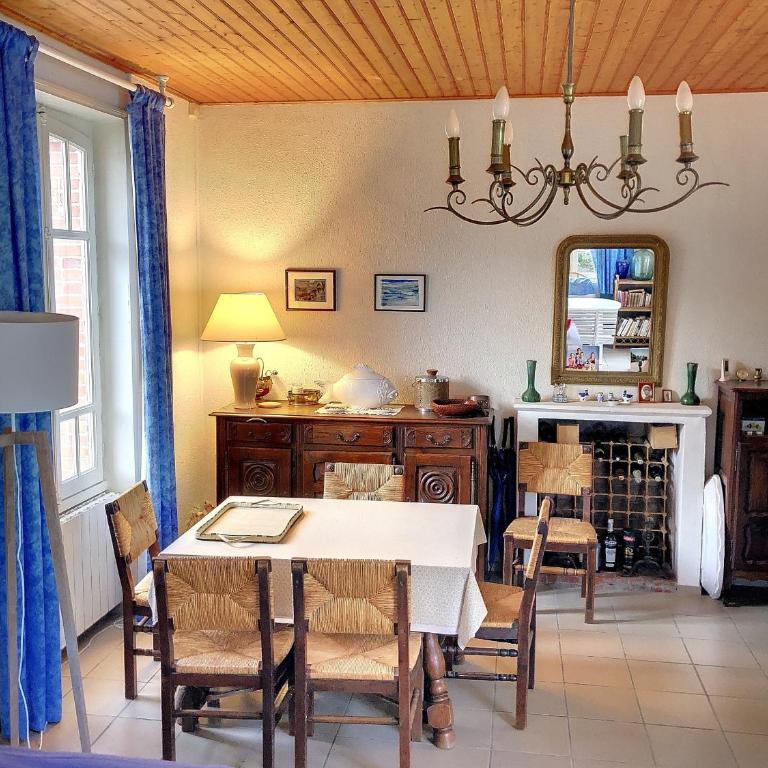 Maison Charmante Près Plage et Forêt, 5 Ch., Jardin, Parking, Quartier Calme - FR-1-652-2 - Vacation Home - 10
