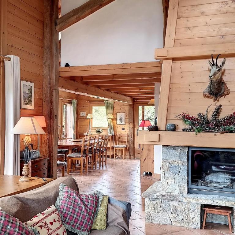 Chalet rénové 3 étoiles, 14 pers, vue Mont Blanc, Wifi - Chalet 3 Chambres - 7