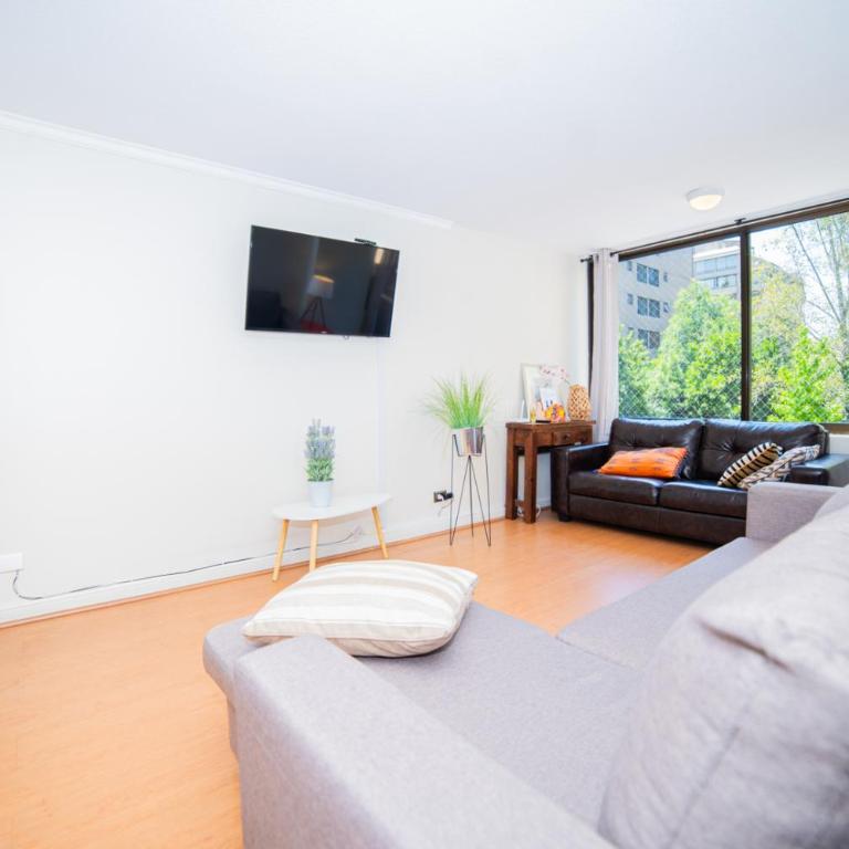 Full departamento, Metro Manquehue, Las Condes - Apartamento de 2 dormitorios - 54