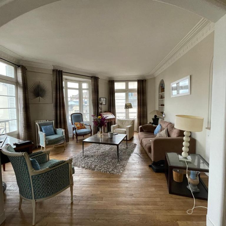 CLOVIS - Appartement 3 Chambres - 1