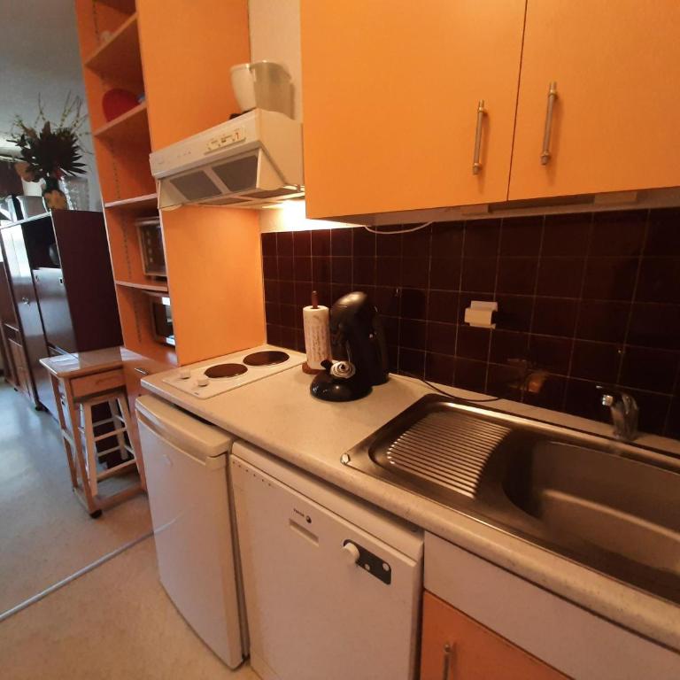Studio Cosy au Pied du Port de Plaisance de Capbreton pour 4 Pers. avec Wifi et Plages Proches - FR-1-239-889 - Studio - 8