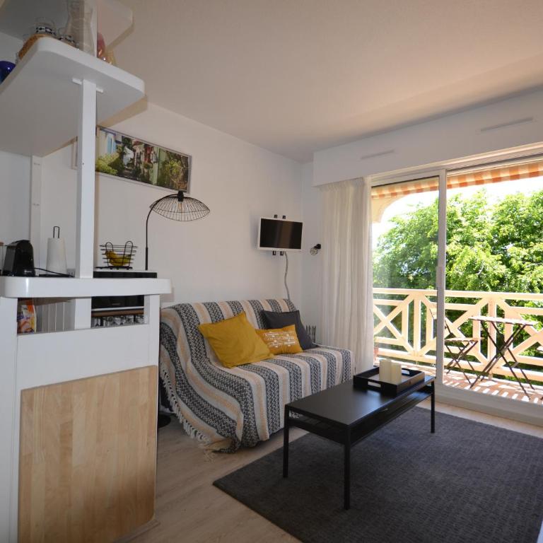 Charmant Duplex T2 avec Balcon et Terrasse, Résidence Les Pieds dans l'Eau, Arcachon - FR-1-420-126 - Apartment - 1