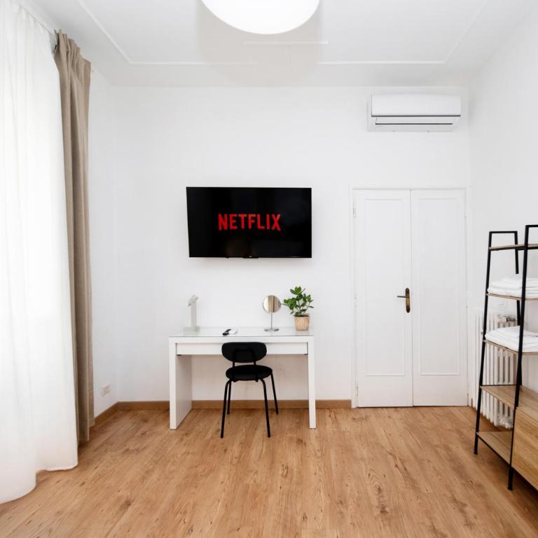 VATICAN VIBES - Three-Bedroom Apartment - 14