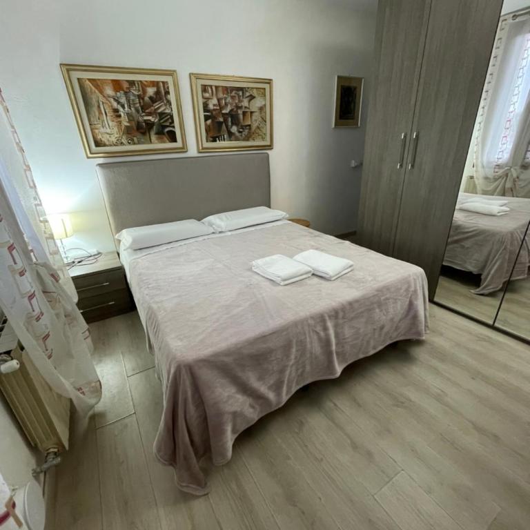Harry's Canal View - Camera King con Vista Mare e Bagno in Comune - 30