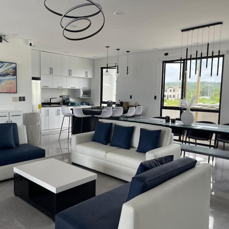 Hermosa casa frentes al mar en Montanita con piscina - Casa de 8 dormitorios - 42