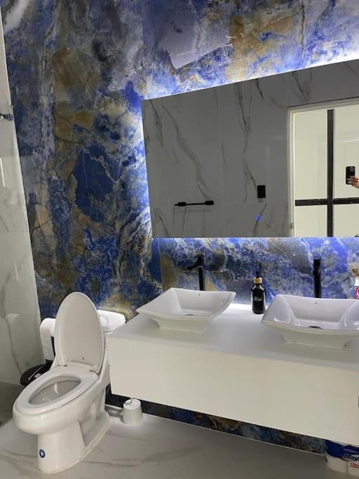 Hermosa casa frentes al mar en Montanita con piscina - Casa de 8 dormitorios - 18