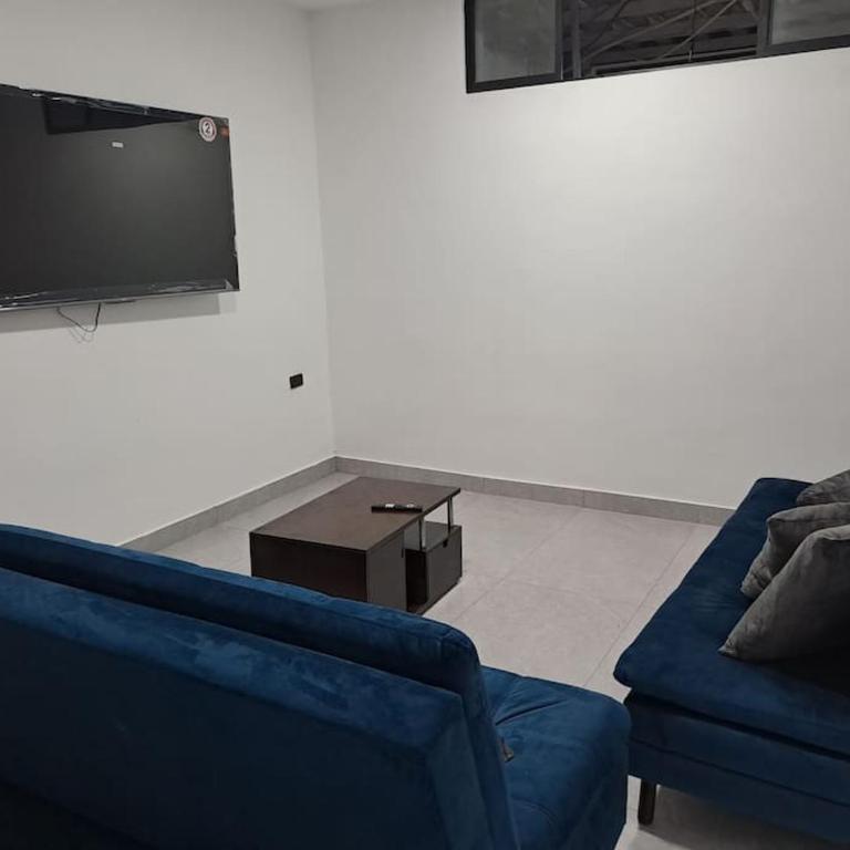 Hermosa casa frentes al mar en Montanita con piscina - Casa de 8 dormitorios - 16