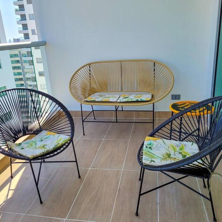 Spectacular*2bed*balcony* Ac*Near Beach MONTU 1404B - Two-Bedroom Apartment - 9