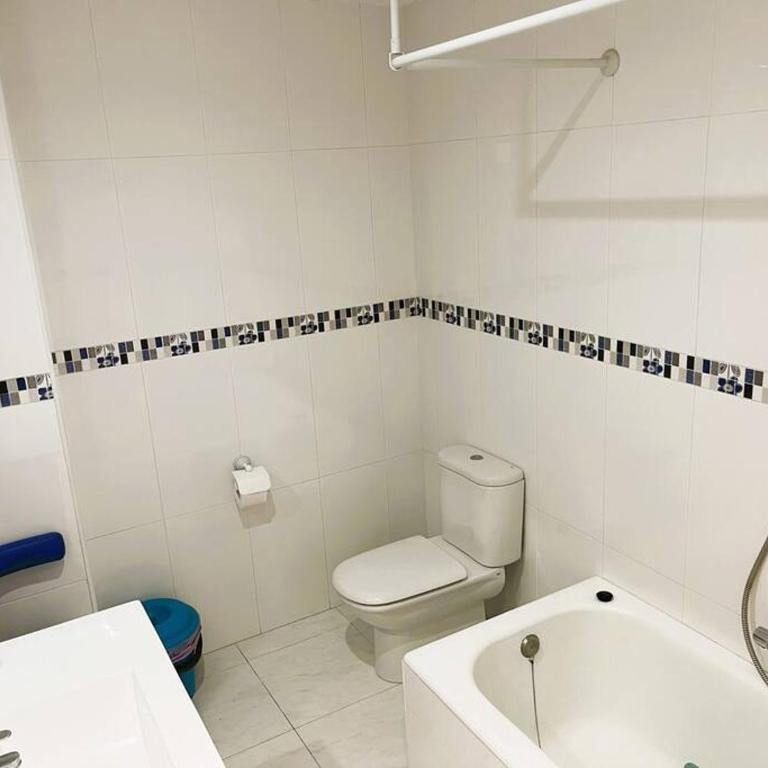 Marbella Center 4 Persones- Beach 200m - . Parking - Two-Bedroom Apartment - 18
