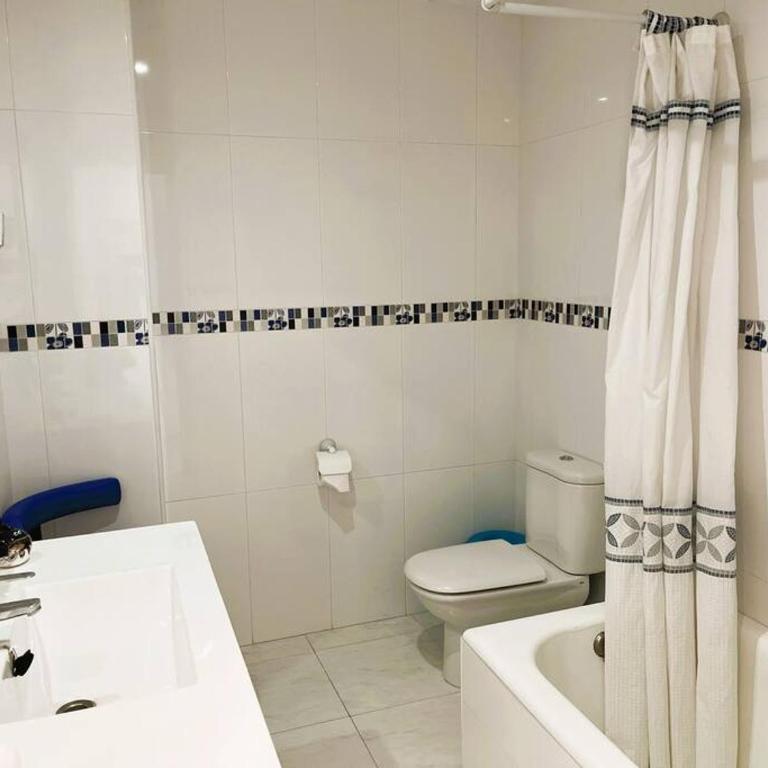 Marbella Center 4 Persones- Beach 200m - . Parking - Two-Bedroom Apartment - 17