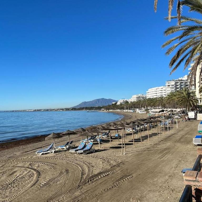 Marbella Center 4 Persones- Beach 200m - . Parking - Two-Bedroom Apartment - 29