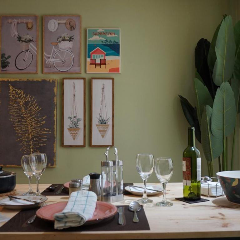 Apt Barrio Histórico 3 min Metro, Wifi, Netflik, Comodidad - Apartamento - 6