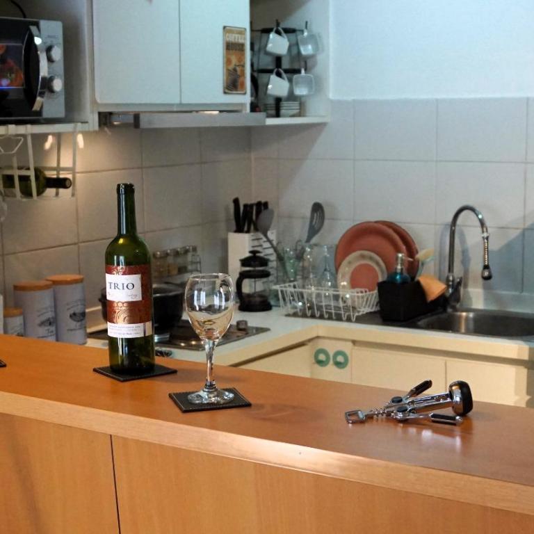 Apt Barrio Histórico 3 min Metro, Wifi, Netflik, Comodidad - Apartamento - 4