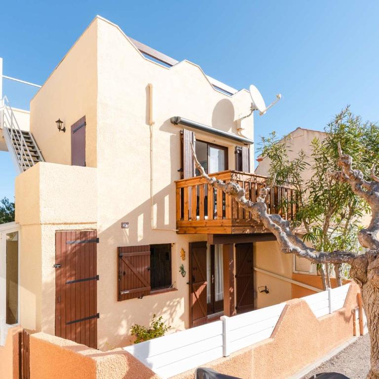Charmant pavillon avec solarium, piscine et parking à Narbonne-Plage - FR-1-409-222 - Villa - 1