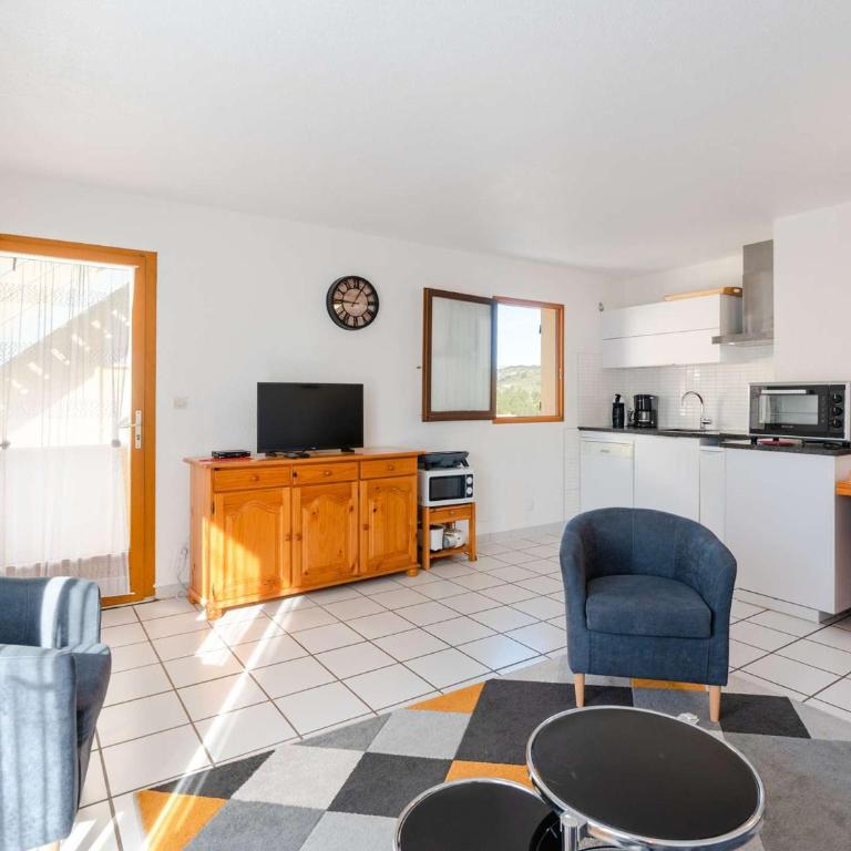 Charmant pavillon avec solarium, piscine et parking à Narbonne-Plage - FR-1-409-222 - Villa - 10