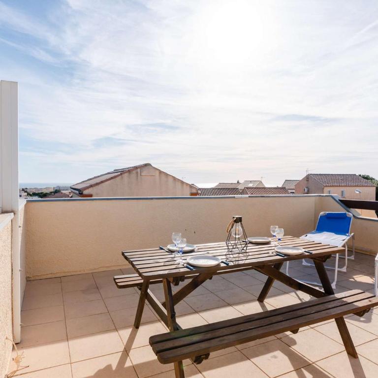 Charmant pavillon avec solarium, piscine et parking à Narbonne-Plage - FR-1-409-222 - Villa - 13