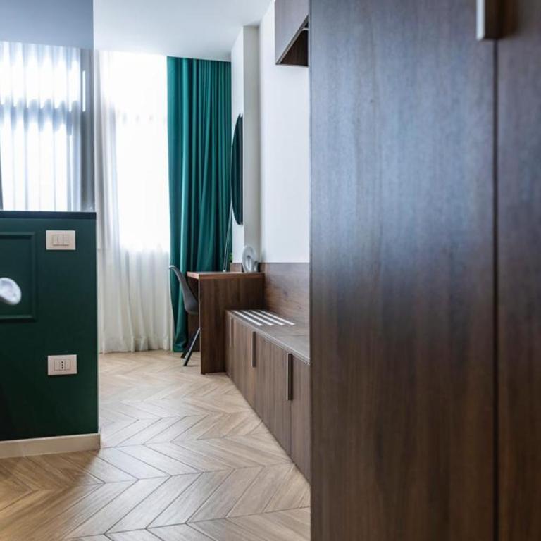Salotto Room Boutique Pescara - Monolocale Familiare - 48
