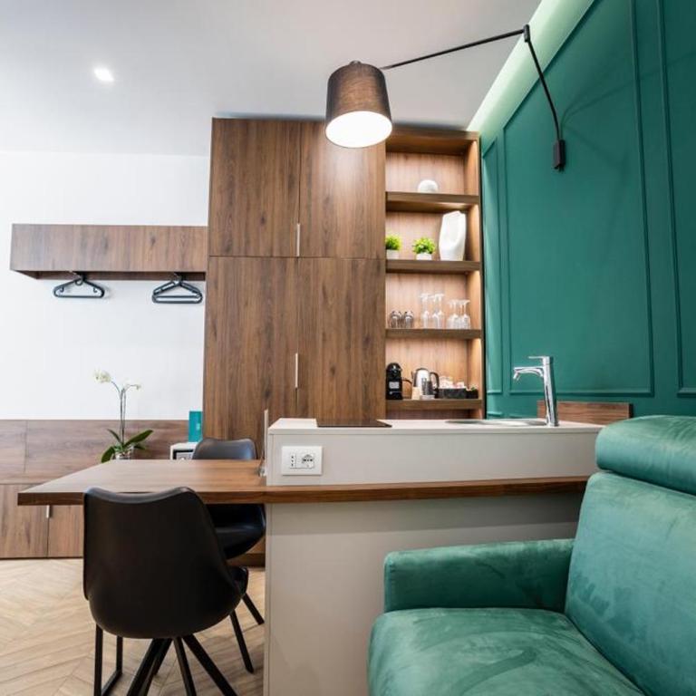 Salotto Room Boutique Pescara - Monolocale Familiare - 53