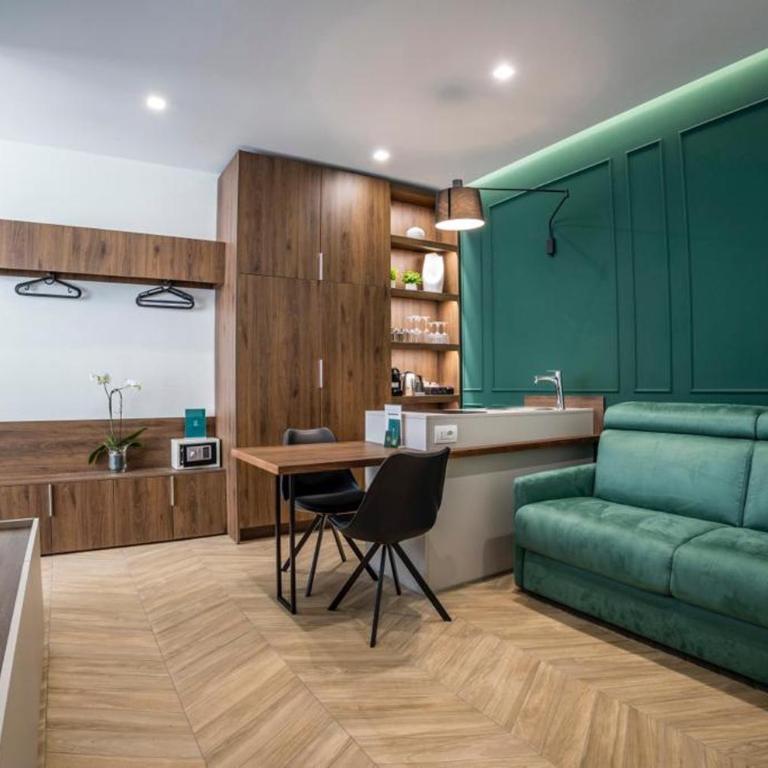 Salotto Room Boutique Pescara - Monolocale Familiare - 4