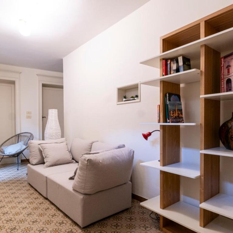 Castiglione 49 - Appartamento con 2 Camere da Letto - 2