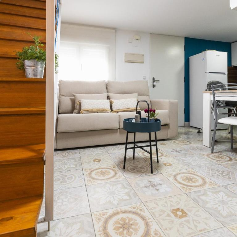 El Palo Beach House, Detached Duplex 1 min walk to beach - Apartamento de 1 dormitorio - 18